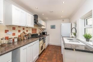 Wood House by Holmesdale Homes Vacation rental in Kettering