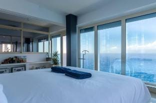 Exclusive Seafront Villa • Private Pool • Gym•BBQ Villa in Serra de Tramuntana