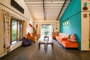 Caasa Tranquilla Somatane with pool by River Pawna Vacation rental in Maharashtra
