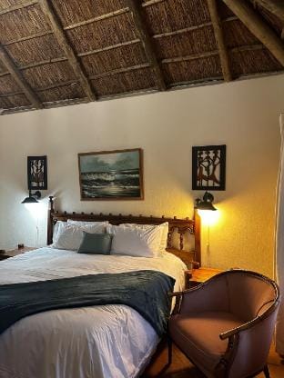 Buona Notte Thatch 7 Suite Vacation rental in Johannesburg