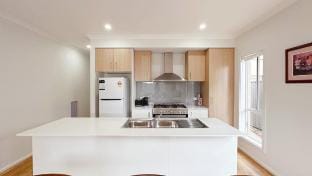 Jubilee Home/Spacious Bedrooms/Comfy Beds/Smart TV Vacation rental in Victoria