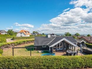 person holiday home in Hejls-By Traum Vacation rental in Region of Southern Denmark