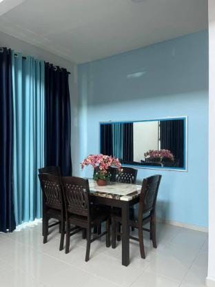 Homestay Cenderawasih Jitra (Muslim Only) Vacation rental in Kedah