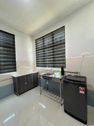 Homestay Cenderawasih Jitra (Muslim Only) Vacation rental in Kedah