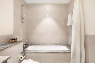 Silkhaus Cozy 1BDR - Forte Tower in Emaar Downtown Vacation rental in Dubai
