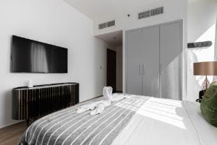 Simply Comfort at Amna Tower Apartment in Dubai
