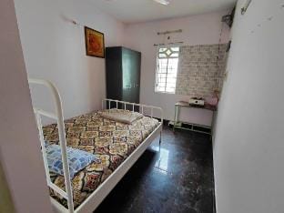 Parimala Resi 2nd floor room 3 Vacation rental in Bengaluru
