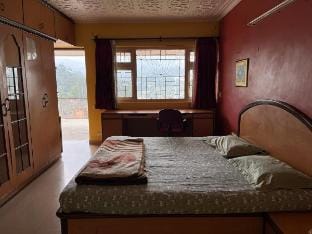 Hilltop King Room with Terrace Villa in Kerala
