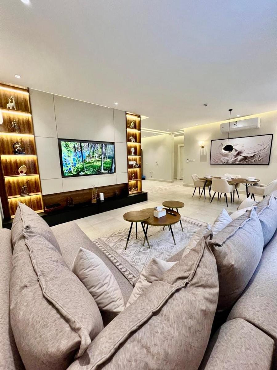 Riyadh luxury الياسمين 5 Apartment in Riyadh