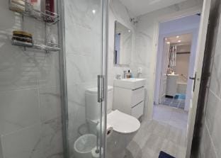 Sea view apartment close to the beach Apartment in Sitio de Calahonda