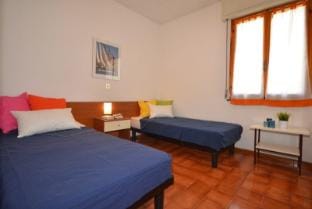 Coastal Calm in a Beautiful Bungalow Apartment in Lignano Sabbiadoro
