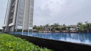 Jasmine by Eden | 2BR + Netflix | Puri Indah Vacation rental in Jakarta