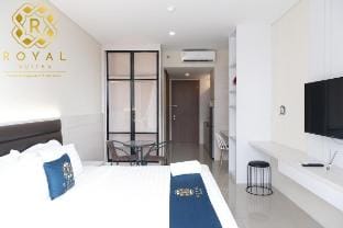 Royal Suites 12ZQ @ Nagoya Thamrin City Tower A Vacation rental in Riau Islands, Indonesia