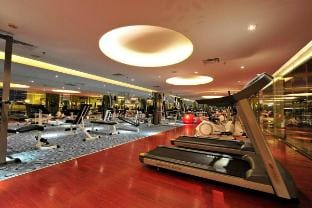 Royal Crown Scsp 957 KK CBD near  Imago Vacation rental in Kota Kinabalu