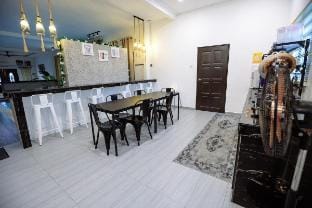 Private Muslim Pool Villa Vacation rental in Perak