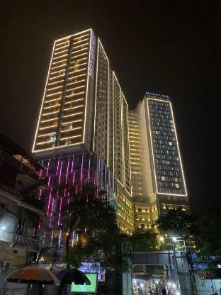 Khanh Phong Apartment SHP Plaza Big 3 Bedroom. Apartment in Laos
