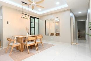 Stay@Loka Homestay, Sireh Residence Vacation rental in Malaysia