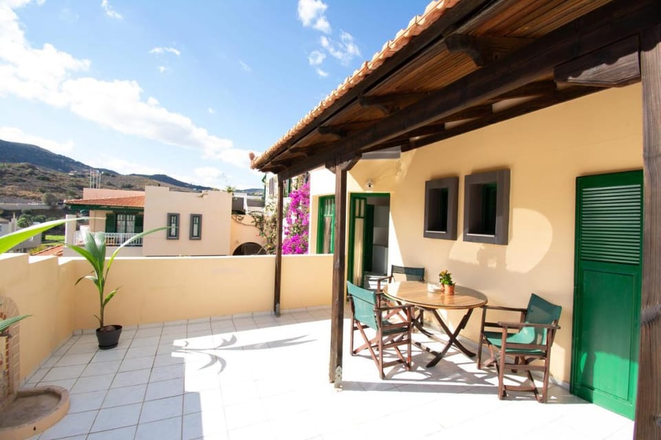 Aquarius Apartments "by Checkin" Hotel in Crete