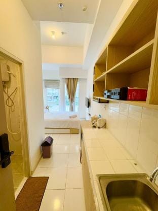 Apartemen Tokyo Riverside PIK 2 By KakaRama Rooms Apartment in West Java