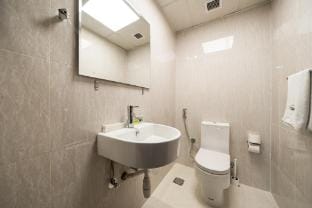 ONT 405 Vacation rental in Dubai
