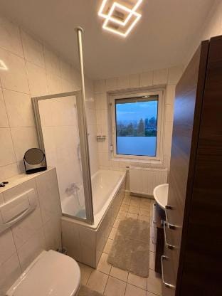 Charming 3-Room Apartment in Hoyerswerda, Lusatian Lake District Apartment in Senftenberg