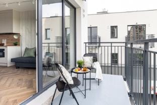 Winorośli B Apartment in Warsaw