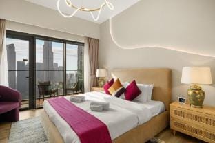 Gogoto High Floor Premium  Burj Khalifa View 3 BR Vacation rental in Dubai
