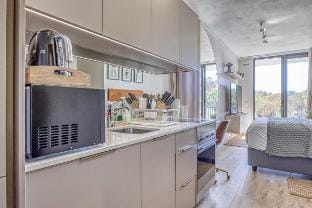 Aesthetic Oasis @ One Rosebank Vacation rental in Johannesburg