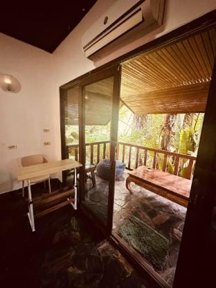 Fish house+ Vacation rental in Ko Chang