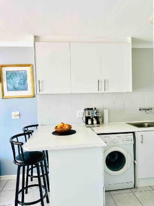 Caline Vip Apartment/to the beach Vacation rental in Cape Town