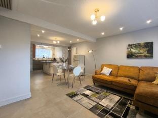 Spotless and Spacious Manchester Home Vacation rental in Manchester