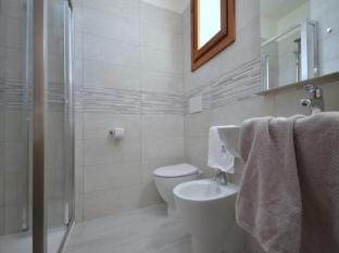 Sunny Escape  Near the Sea and Town Life Apartment in Bibione