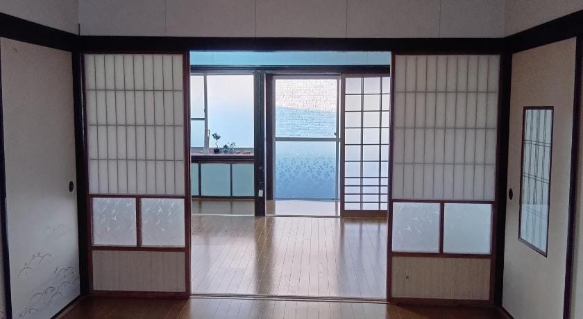 ゲストハウス花縁 - kaen Bed and Breakfast in Japan