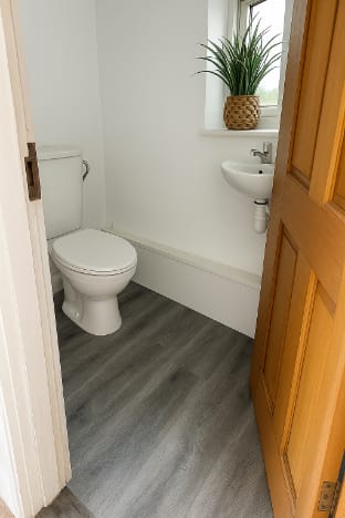 4-Bed Home in Maidenhead/WiFi/Close to M25 & M4 Vacation rental in Maidenhead