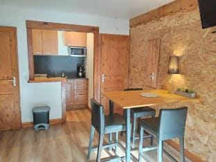 Studio for 4 people with terrace and garden Vacation rental in Aragon