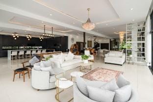 Huge Pool Villa with Private Lake/Billiard/Dart Vacation rental in Pattaya City