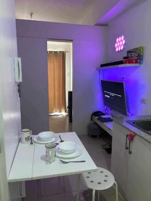 Tagaytay Staycation Amenity view By CATtitude 8th Apartment in Tagaytay