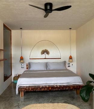 ISLA Studio-Starlink wifi Vacation rental in General Luna