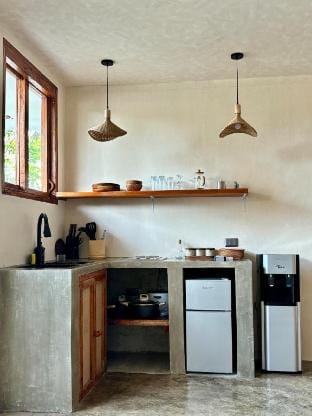 ISLA Studio-Starlink wifi Vacation rental in General Luna