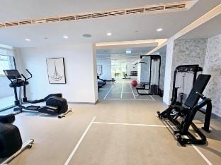 Beachfront Stunning One Bedroom Apartment Vacation rental in Dubai