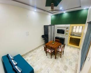 Param Hans Villa - Entire 2BHK Self-Service Studio Vacation rental in Varanasi