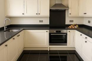 4-Bed Home in Maidenhead Vacation rental in Maidenhead