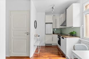 Cozy Studio in Elegant Ullanlinna Vacation rental in Helsinki