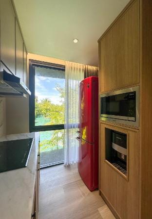 MODERN 2BR AT LAVAYA OAKWOOD APARTMENT, Nusa Dua Apartment in Kuta Selatan