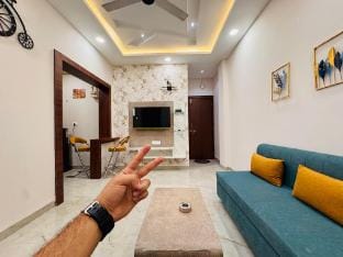 HomeEscape Elite 1BHK | Mahalaxmi Nagar | 101 Apartment in India