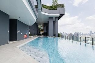 ideo asok rmae9/infinity pool/1000/500mbpswifi Vacation rental in Bangkok