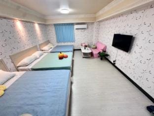 Kunming 705 Apartment in Taipei City