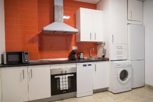 Duplex with a "retired observers club" Vacation rental in Seville