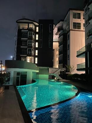 Luxury Condo Apartment in Kathu