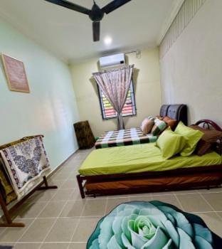 HOMESTAY HUZAIFY Vacation rental in Terengganu, Malaysia